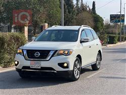 نیسان پاسفایندەر